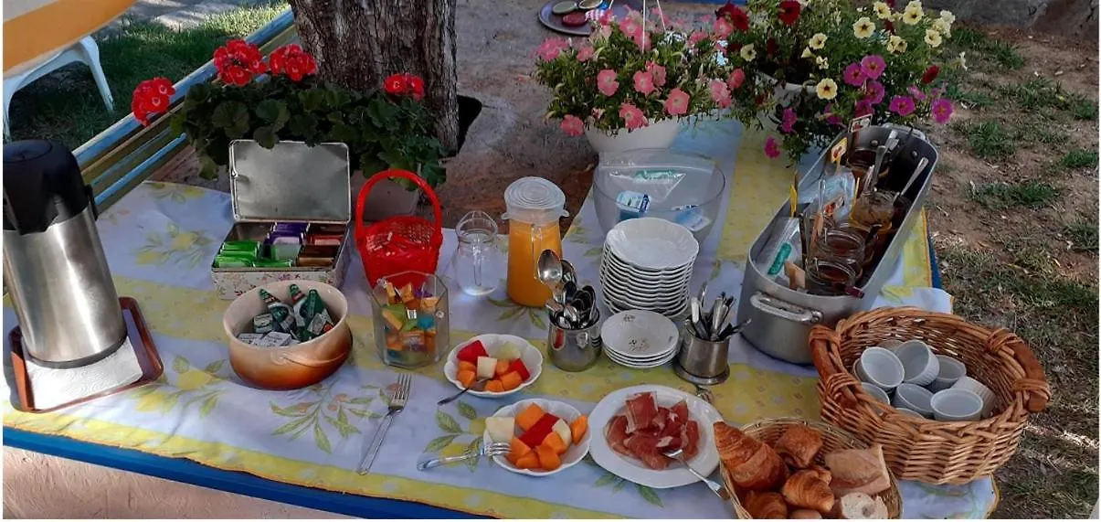 La Pergola Hotel Cavalaire-sur-Mer 3*,